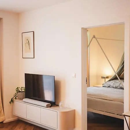Apartamento Pioneer House - App With Free Parking Place, Terrace And Private Garden